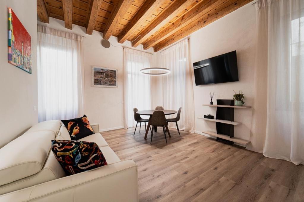 Flores Home Verona Exteriör bild